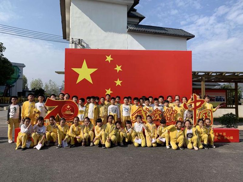 探索红色记忆:于都红色教育基地选购指南